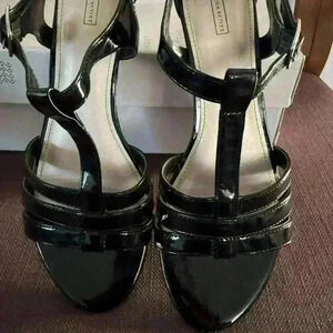 Size 9Women's Laura Scott Black Heels